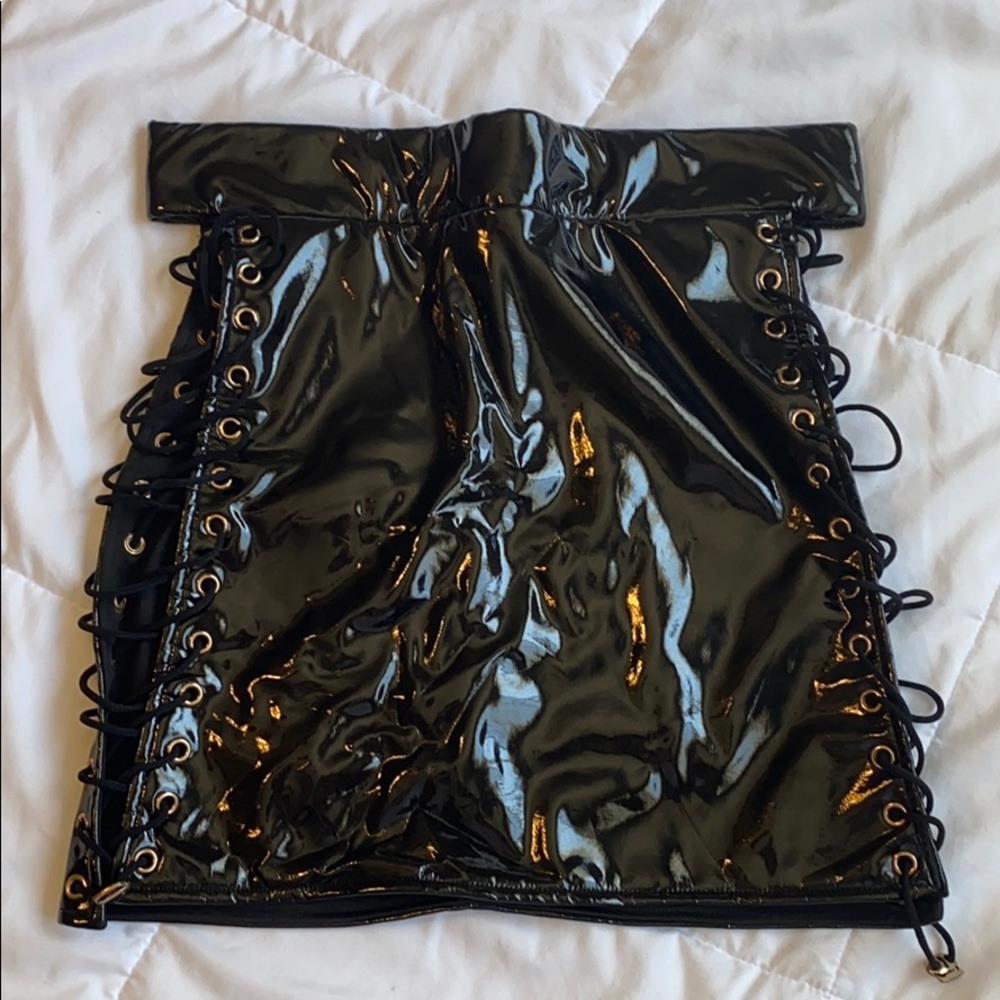 Black Skirt